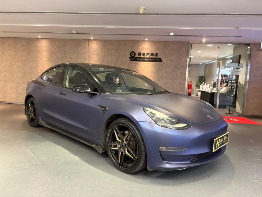 TESLA Model 3 Long Range